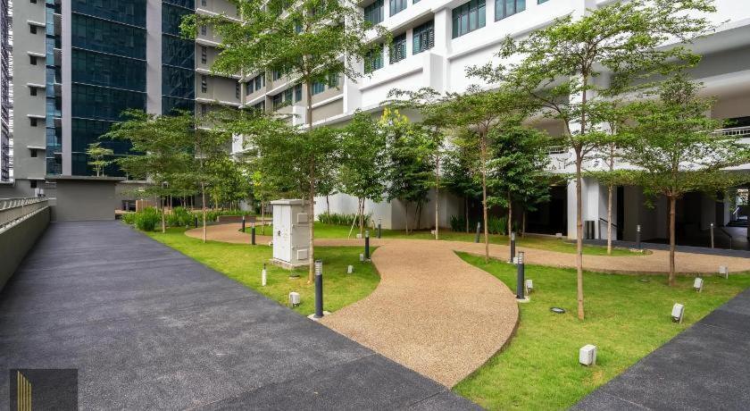 Appartement Legasi Kampung Baru By Twenty7 à Kuala Lumpur Extérieur photo